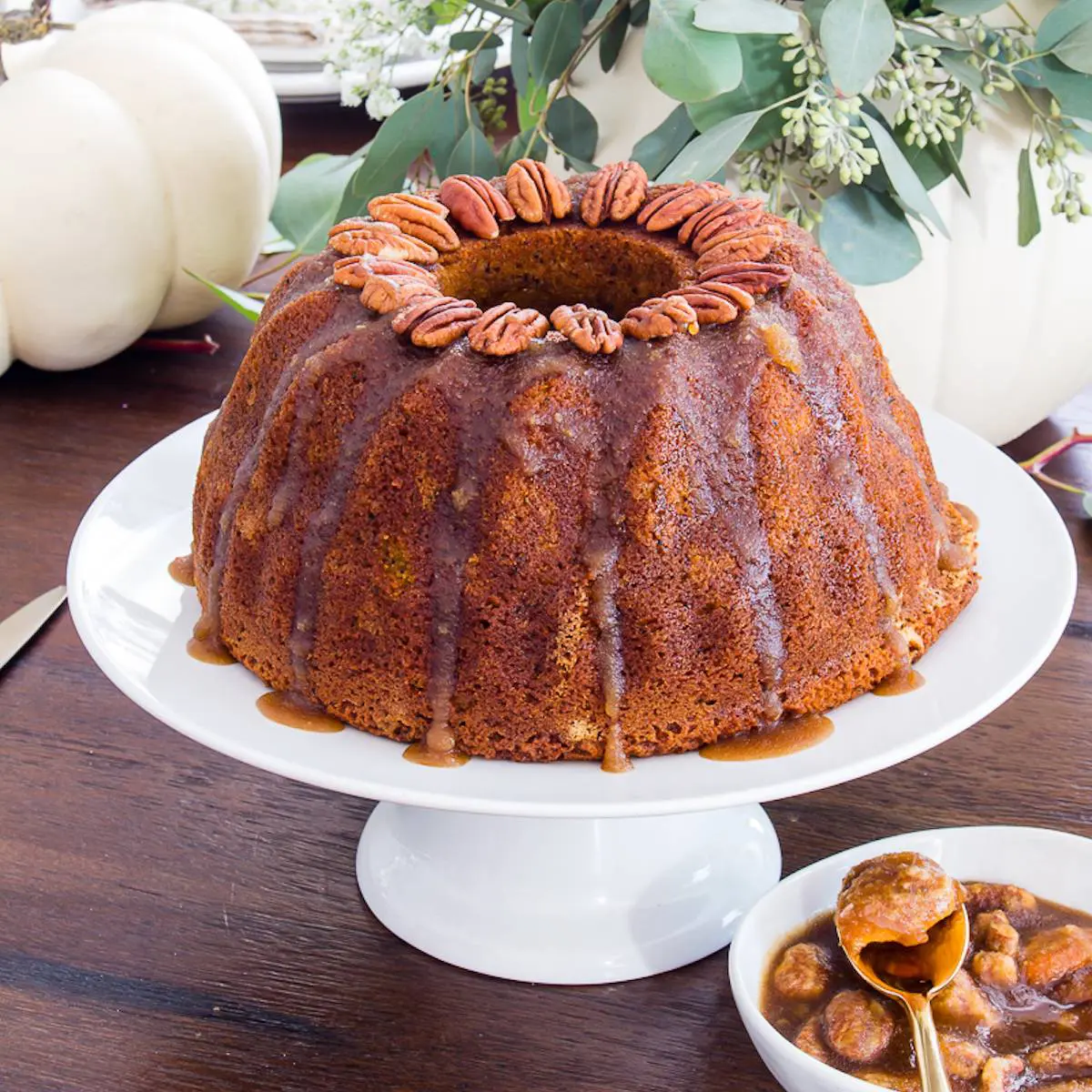 Chai Pumpkin Bundt Cake