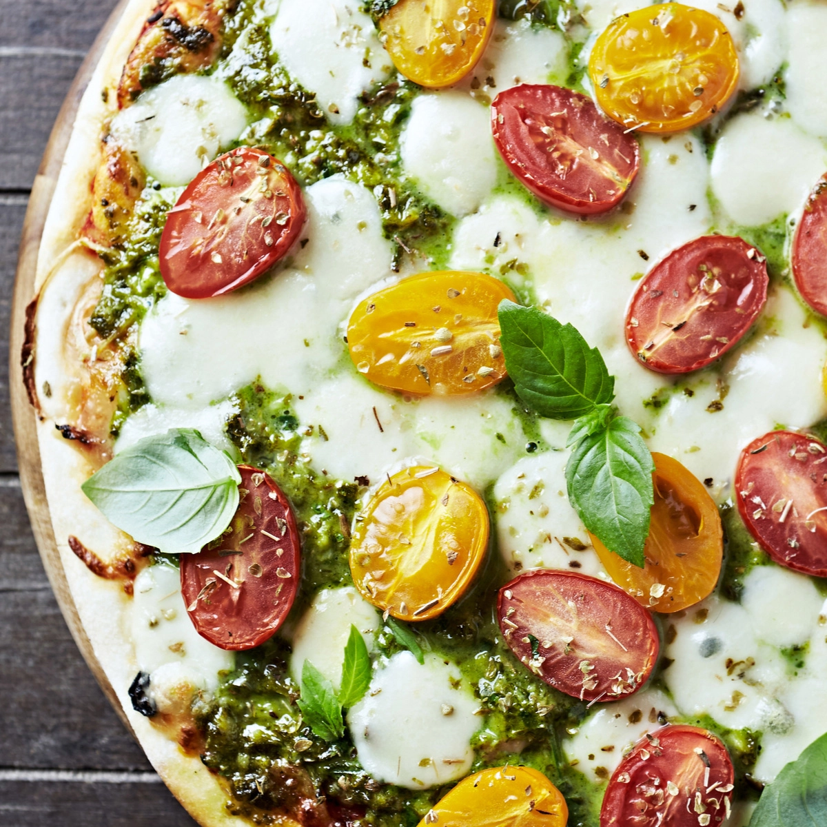 Green Harvest Veggie Pizza