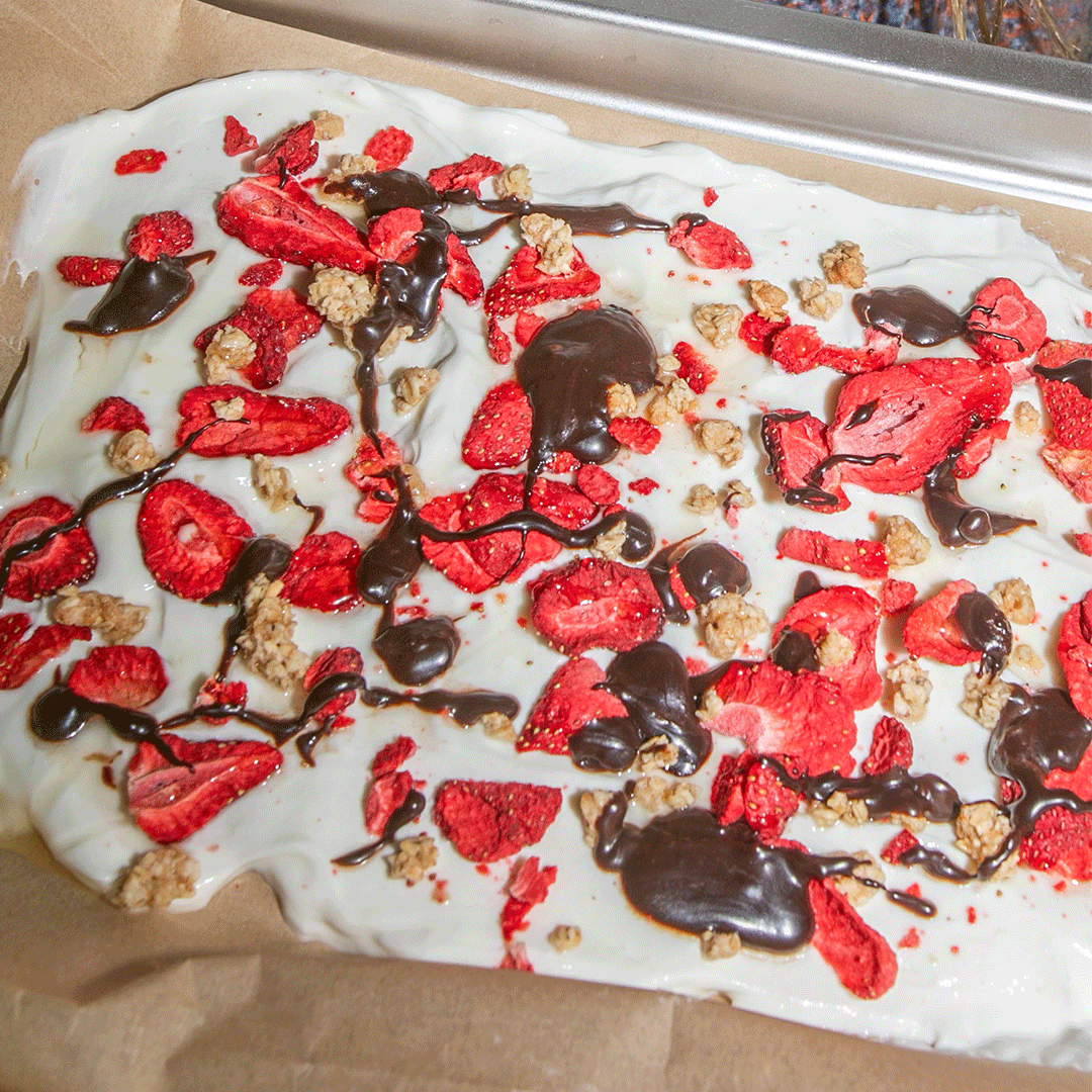 Strawberry & Chocolate Yogurt Bark