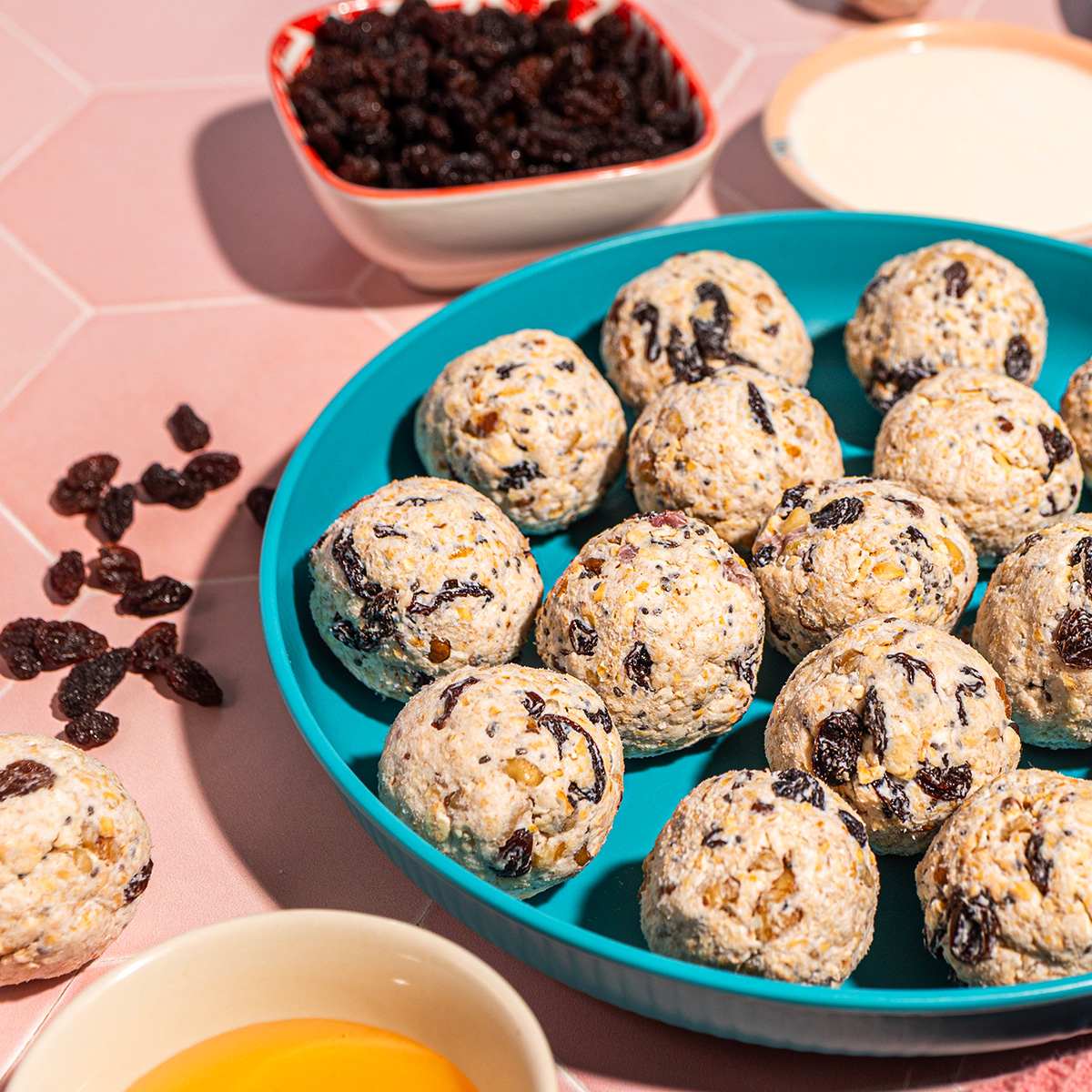 No-Bake Yogurt & Oat Bites