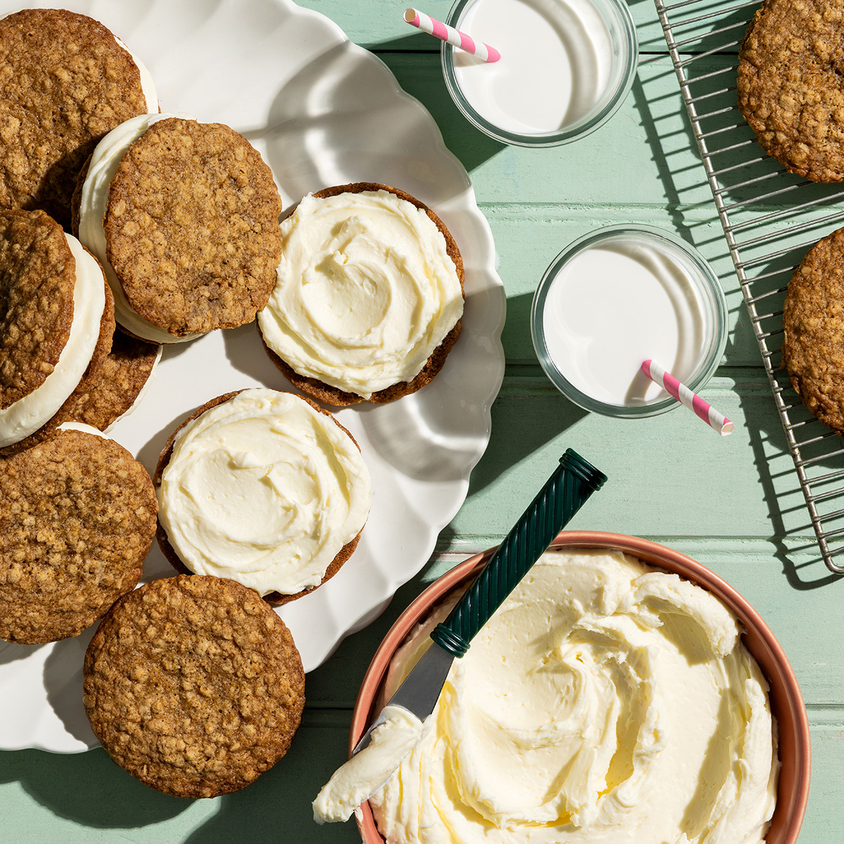 Homemade Oatmeal Creme Pies